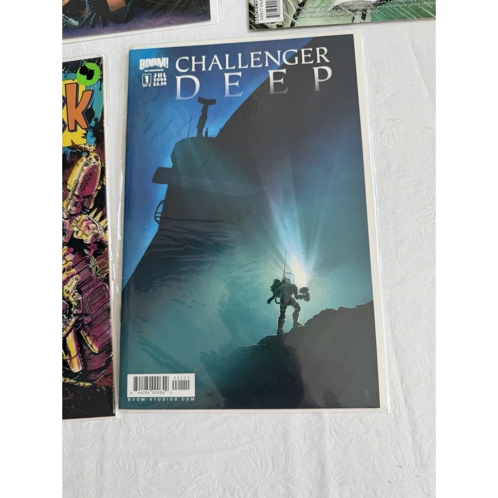 Lot 5‎ Indie Comic Books Grimjack Captain Action City Heroes Challenger Deep
